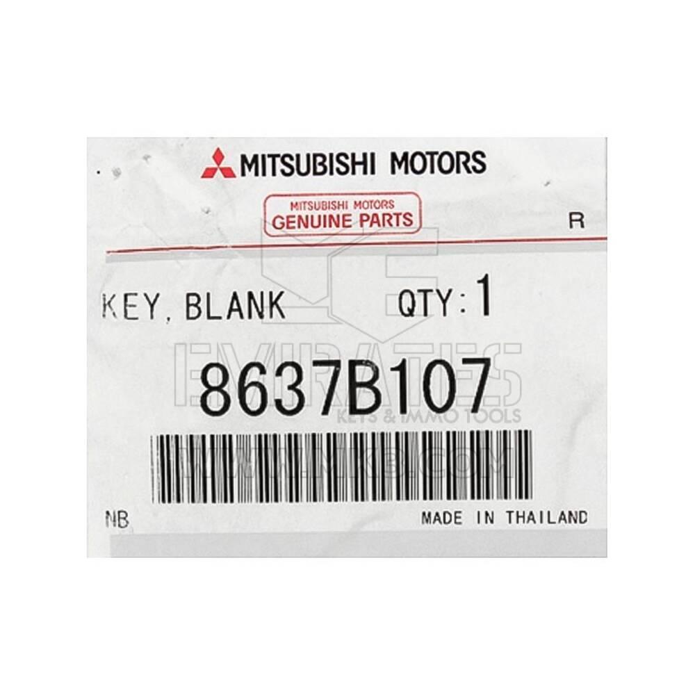 Yepyeni Mitsubishi L200 Montero 2016 Orijinal/OEM Akıllı Anahtar Uzaktan 2 Düğme 433MHz 8637B107, 8637C265 / FCCID: GHR-M004