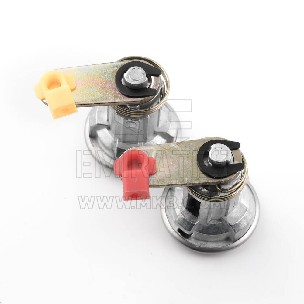 New Aftermarket Toyota Hilux, RN55, RN65 Door Lock - Compatible Part Number: RH: 6905189111 LH: 6905289112 | Emirates Keys