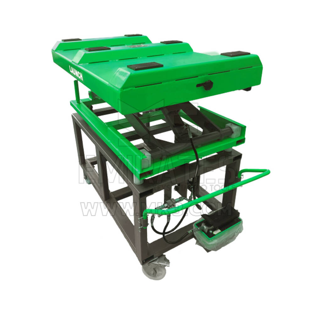 Lancement de la plate-forme élévatrice pour pack de batteries EV TLT615D