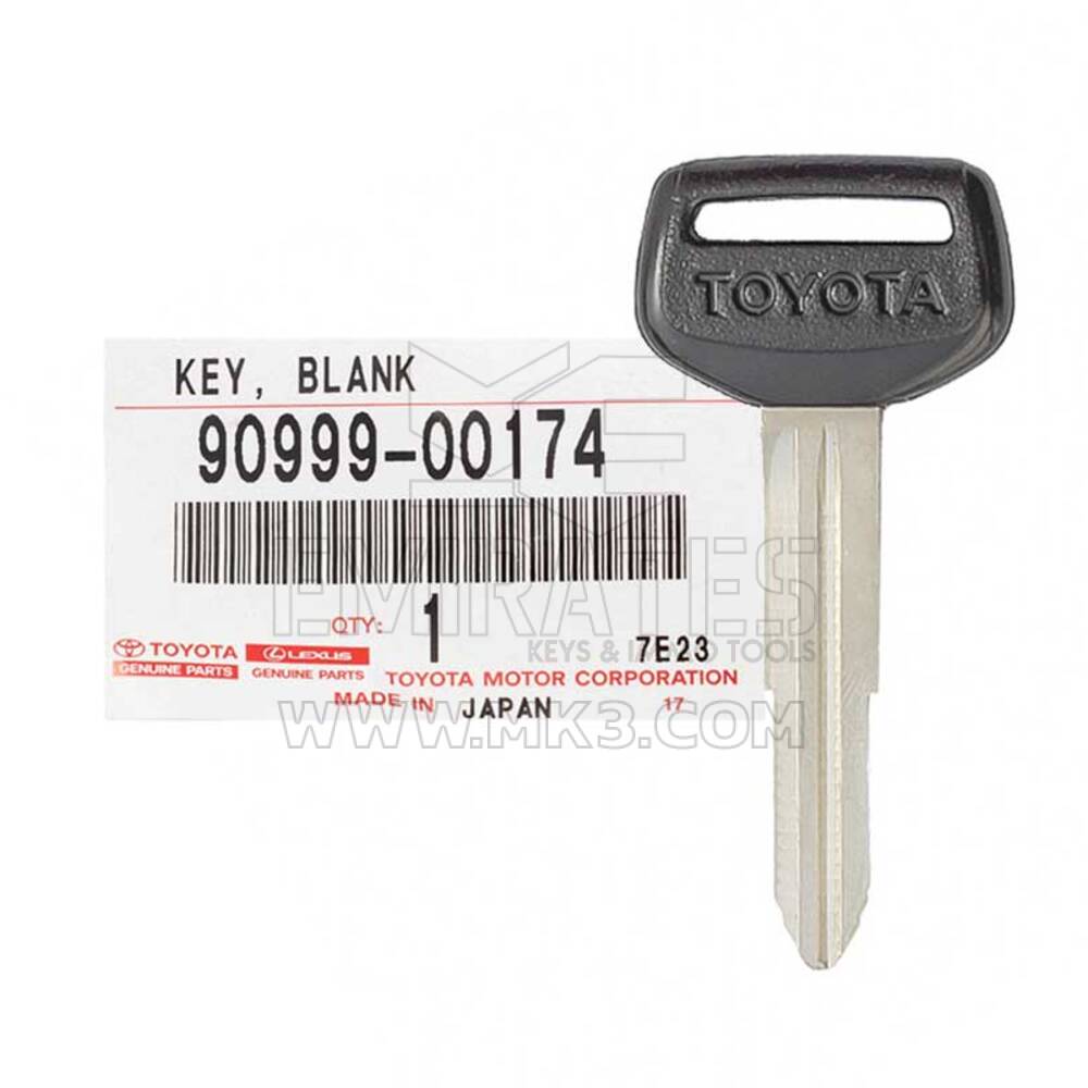 Оригинальный ключ Toyota Hilux заготовка 90999-00174 | МК3