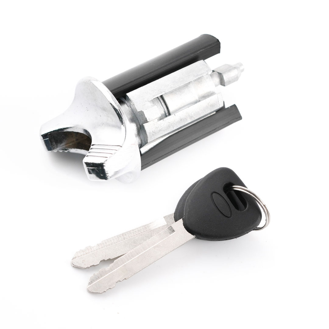【NOFFICIALNOFFICE】NFFC WITH STAR KEYRING N BROOCH / 追跡付 Ford Ignition Lock Cylinder ( Plastic Keys ) - 88921958 | MK3